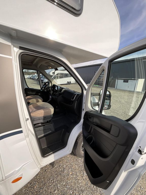 CARADO 361 PRO Markise, Solar, Navi, Smart-TV, Sat Ansicht 21 für Fahrzeugdetailseite