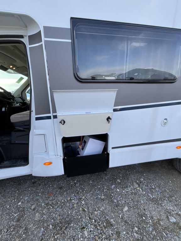 CARADO 361 PRO Automatik, Solar, Navi, Sat, TV, Marki Ansicht 14 für Fahrzeugdetailseite