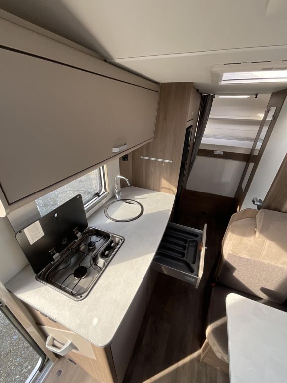 CARADO 361 PRO Automatik, Solar, Navi, Sat, TV, Marki Ansicht 16 für Fahrzeugdetailseite