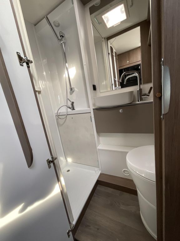 CARADO 361 PRO Automatik, Solar, Navi, Sat, TV, Marki Ansicht 18 für Fahrzeugdetailseite