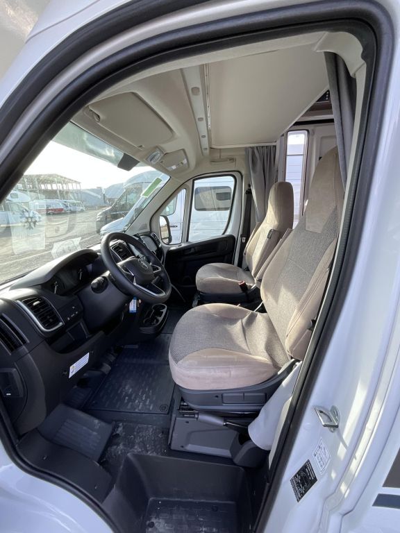 CARADO 361 PRO Automatik, Solar, Navi, Sat, TV, Marki Ansicht 22 für Fahrzeugdetailseite