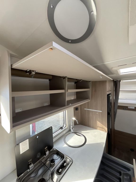 CARADO 361 PRO Automatik, Solar, Navi, Sat, TV, Marki Ansicht 5 für Fahrzeugdetailseite