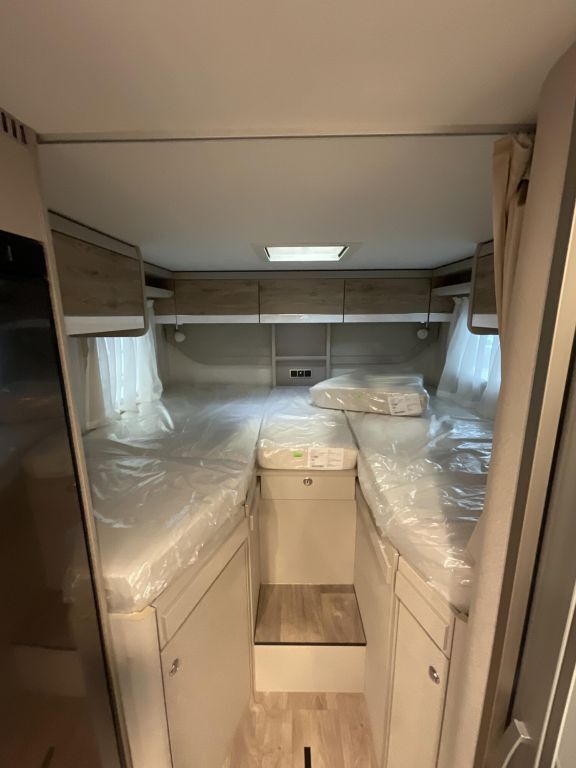 HYMER-ERIBA 474 180 PS, Automatik, Solar, Markise, Ansicht 15 für Fahrzeugdetailseite