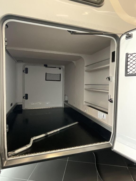 HYMER-ERIBA 474 180 PS, Automatik, Solar, Markise, Ansicht 5 für Fahrzeugdetailseite