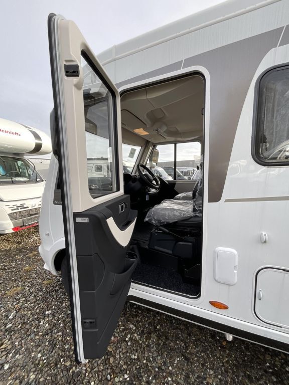 HYMER-ERIBA 474 Solar, TV, Lithium-Batterie Ansicht 10 für Fahrzeugdetailseite