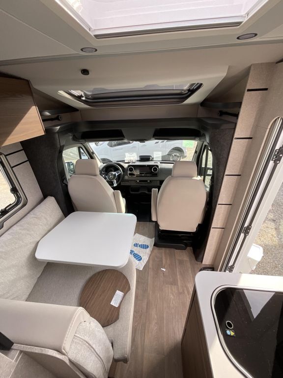 HYMER-ERIBA 580 4x4, Solar, Sat, TV, Premium, Autark Ansicht 13 für Fahrzeugdetailseite
