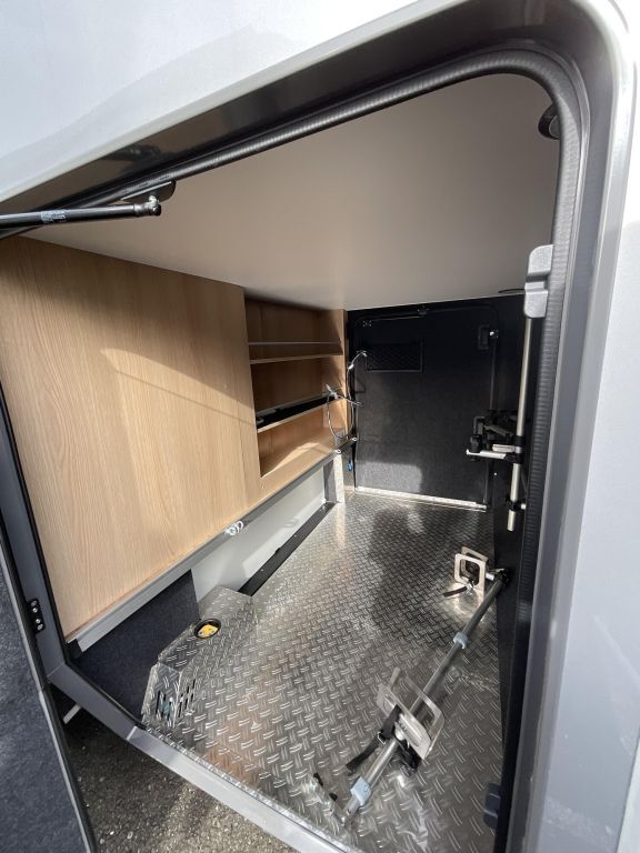 HYMER-ERIBA I 580 Solar, Markise, Sat, wenig km Ansicht 10 für Fahrzeugdetailseite