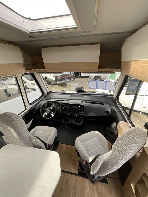 HYMER-ERIBA I 580 Solar, Markise, Sat, wenig km Ansicht 14 für Fahrzeugdetailseite