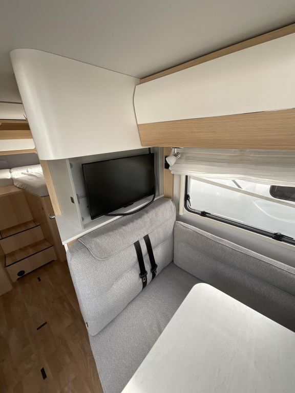 HYMER-ERIBA I 580 Solar, Markise, Sat, wenig km Ansicht 15 für Fahrzeugdetailseite