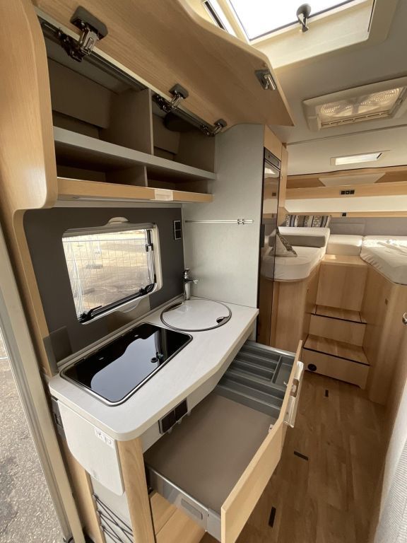 HYMER-ERIBA I 580 Solar, Markise, Sat, wenig km Ansicht 17 für Fahrzeugdetailseite