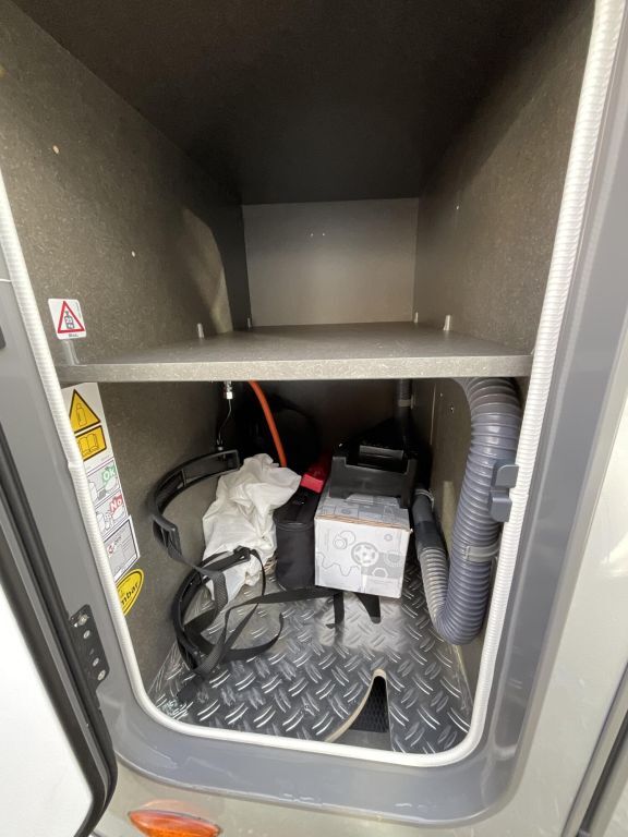 HYMER-ERIBA 580 Ansicht 7 für Fahrzeugdetailseite