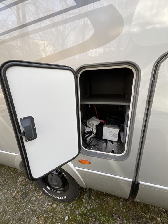 HYMER-ERIBA 580 Ansicht 8 für Fahrzeugdetailseite