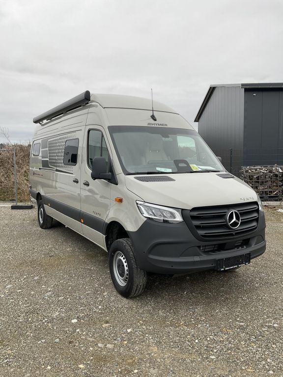 HYMER-ERIBA Grand Canyon S 700 4x4, AHK, Premium Ansicht 3 für Fahrzeugdetailseite
