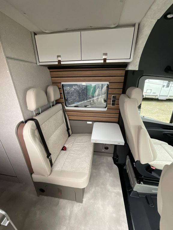 HYMER-ERIBA Grand Canyon S 700 4x4, AHK, Premium Ansicht 7 für Fahrzeugdetailseite