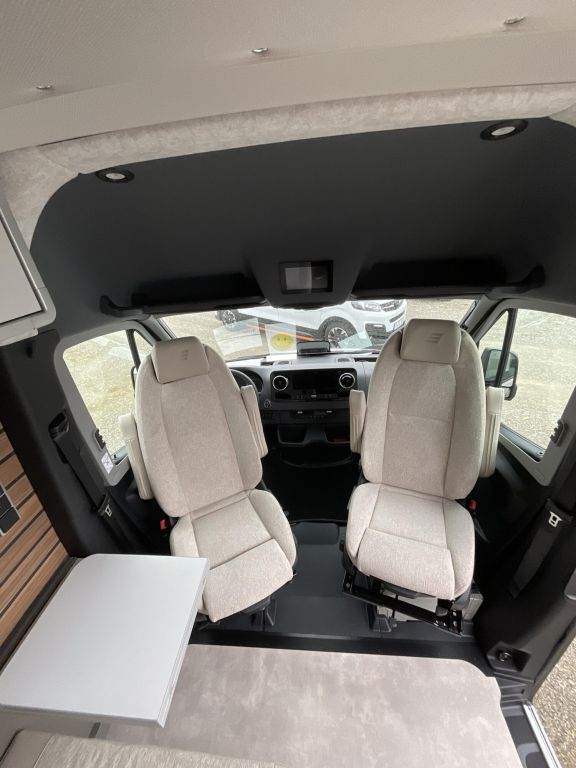 HYMER-ERIBA Grand Canyon S 700 4x4, AHK, Premium Ansicht 9 für Fahrzeugdetailseite