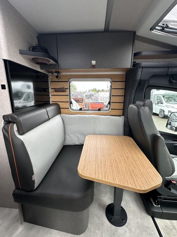 HYMER-ERIBA 580 CrossTrail Router+Sat Ansicht 7 für Fahrzeugdetailseite