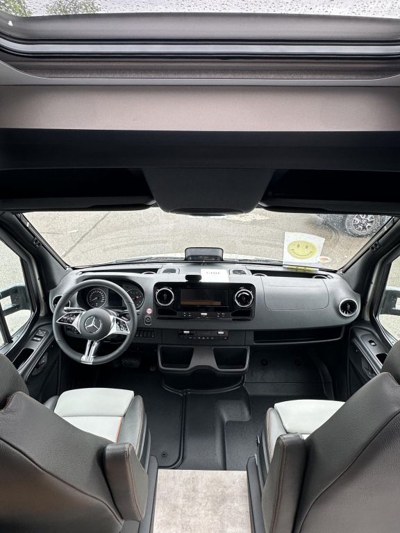 HYMER-ERIBA 580 CrossTrail Router+Sat Ansicht 8 für Fahrzeugdetailseite