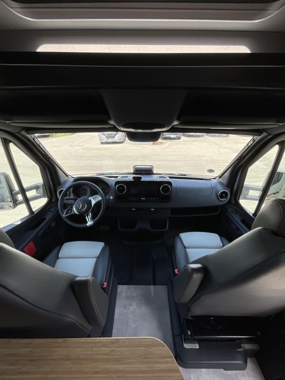 HYMER-ERIBA 580 CrossTrail Router+Sat+Bike Carrier Ansicht 8 für Fahrzeugdetailseite