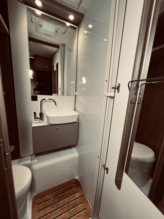 CARADO 448 Automatik, Navi, Sat, TV Ansicht 21 für Fahrzeugdetailseite