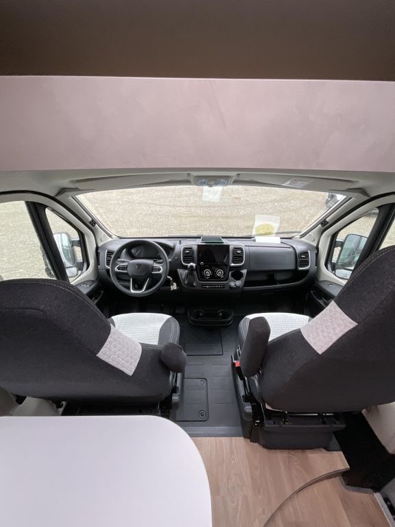 CROSSCAMP 6.0 DF Solar, AHK, Navi, Automatik Ansicht 7 für Fahrzeugdetailseite