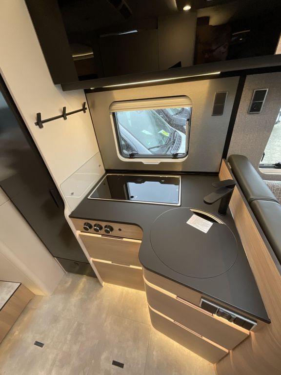 HYMER-ERIBA I 600 Dachklima, Solar, TV, Sat Ansicht 12 für Fahrzeugdetailseite