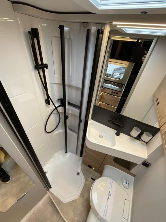 HYMER-ERIBA I 600 Dachklima, Solar, TV, Sat Ansicht 14 für Fahrzeugdetailseite