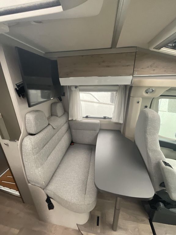 HYMER-ERIBA 474 Ansicht 9 für Fahrzeugdetailseite