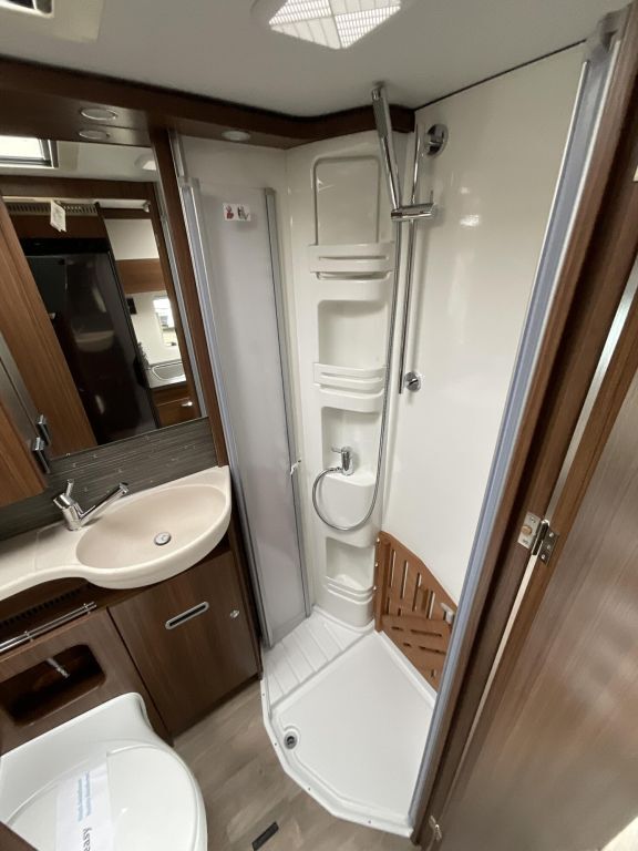 HYMER-ERIBA 580 - 40.000,- EUR Ansicht 13 für Fahrzeugdetailseite