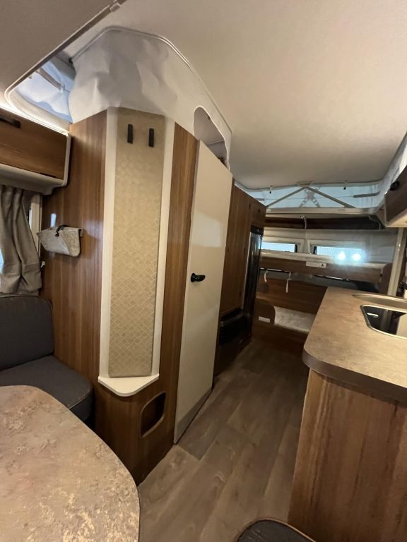 HYMER-ERIBA 560 Ansicht 10 für Fahrzeugdetailseite