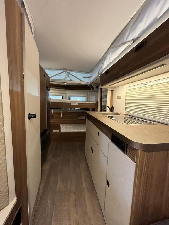 HYMER-ERIBA 560 Ansicht 11 für Fahrzeugdetailseite