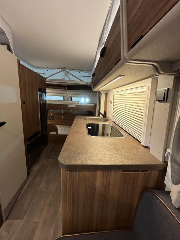 HYMER-ERIBA 560 Ansicht 12 für Fahrzeugdetailseite