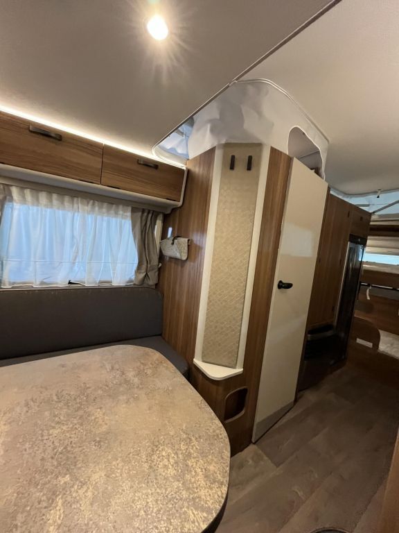 HYMER-ERIBA 560 Ansicht 9 für Fahrzeugdetailseite