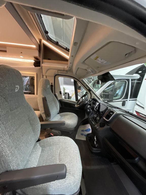 DETHLEFFS T 6762 *Abwassertank isoliert*Navi Ansicht 7 für Fahrzeugdetailseite