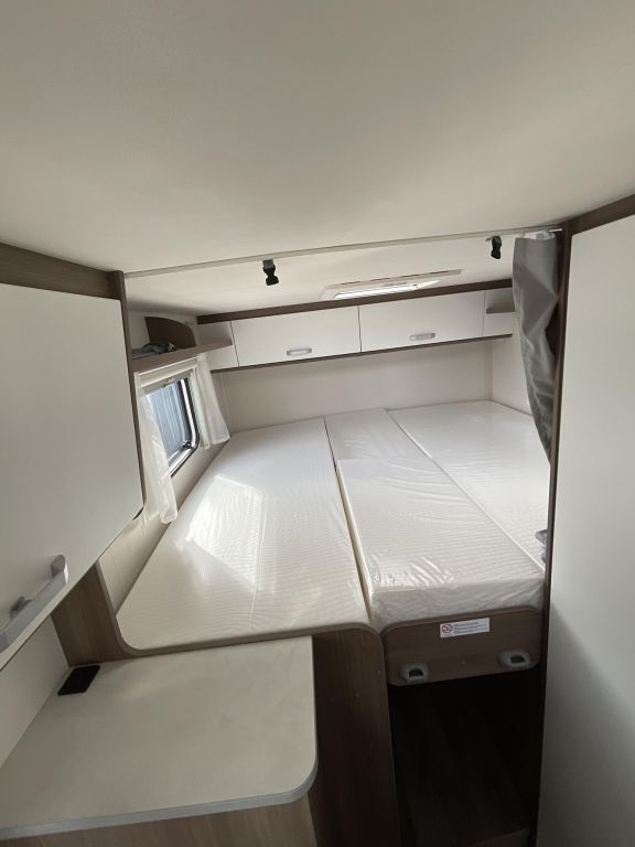 CARADO V337 Automatik, Markise Ansicht 10 für Fahrzeugdetailseite