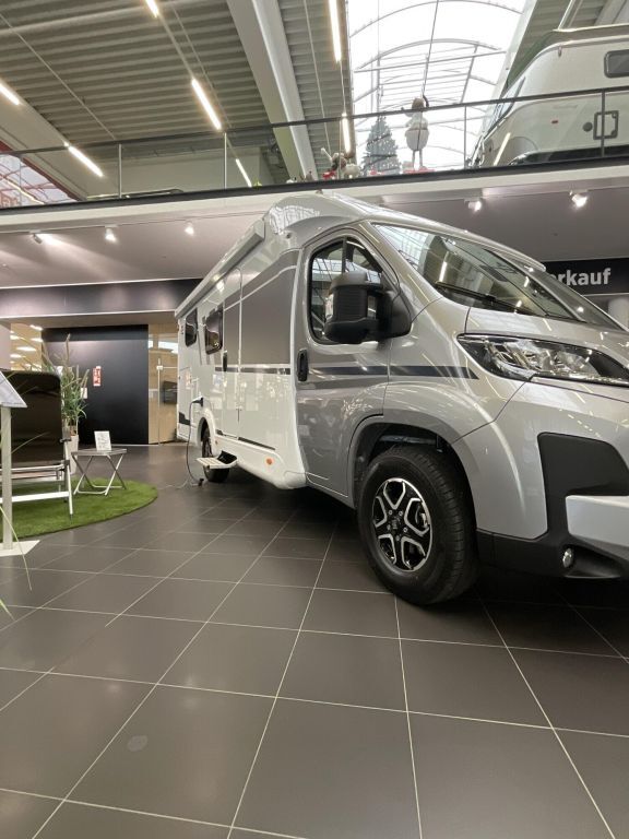 CARADO V347 pro + Ansicht 3 für Fahrzeugdetailseite