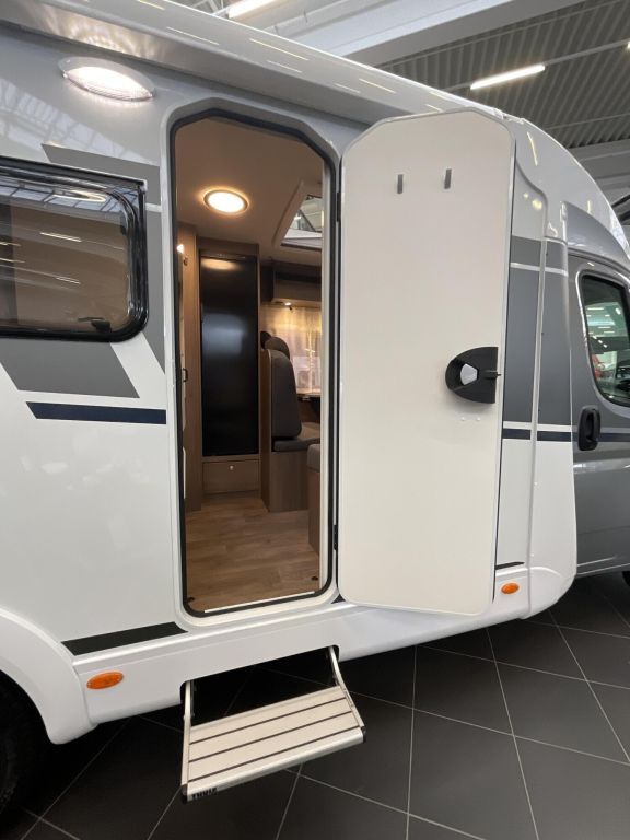 CARADO V347 pro + Ansicht 5 für Fahrzeugdetailseite