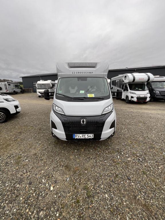 CROSSCAMP 7.4 E Hubbett, Solar, Navi, RFK Ansicht 1 für Fahrzeugdetailseite