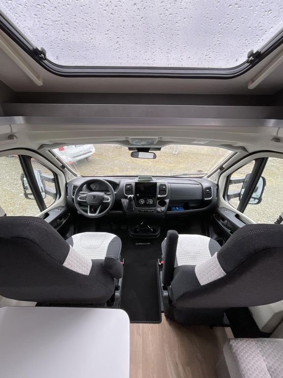 CROSSCAMP 7.4 E Hubbett, Solar, Navi, RFK Ansicht 7 für Fahrzeugdetailseite