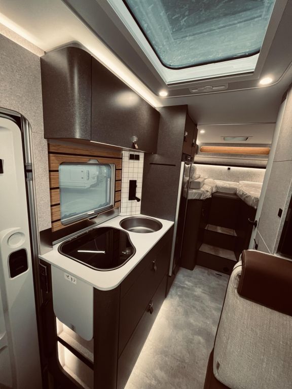 HYMER-ERIBA 580 Xperience Ansicht 7 für Fahrzeugdetailseite