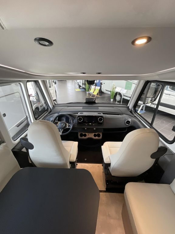 HYMER-ERIBA I 680 Solar, Router, TV, PremiumPake Ansicht 7 für Fahrzeugdetailseite