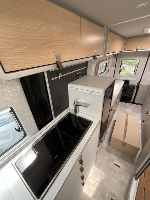 HYMER-ERIBA Yellowstone Maxi 180 PS Ansicht 13 für Fahrzeugdetailseite
