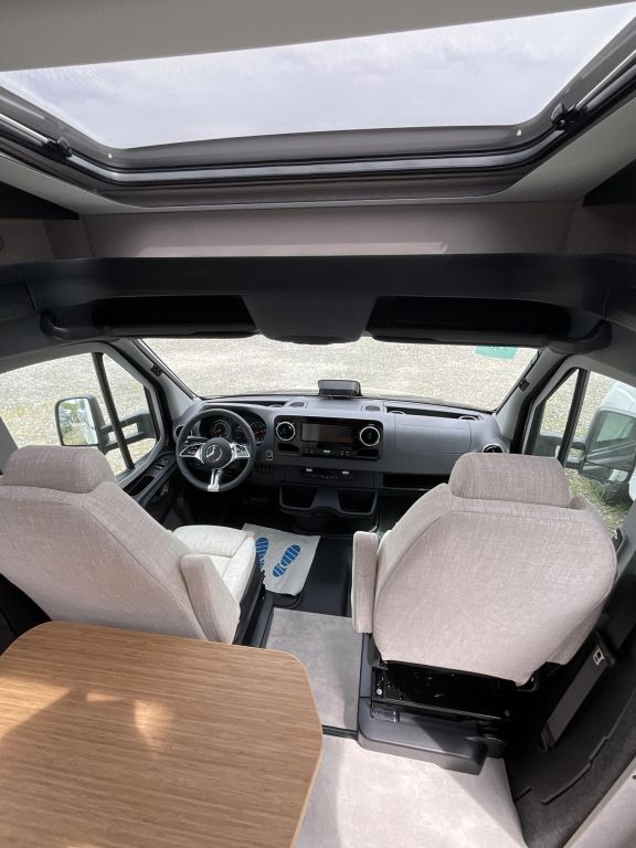 HYMER-ERIBA 570 Xperience Ansicht 6 für Fahrzeugdetailseite