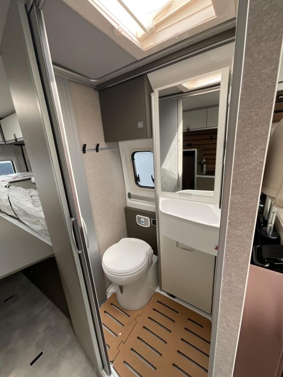 HYMER-ERIBA Yellowstone Ansicht 7 für Fahrzeugdetailseite