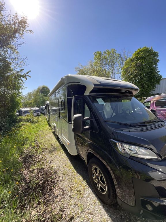 DETHLEFFS T 7057 EBL Ansicht 3 für Fahrzeugdetailseite