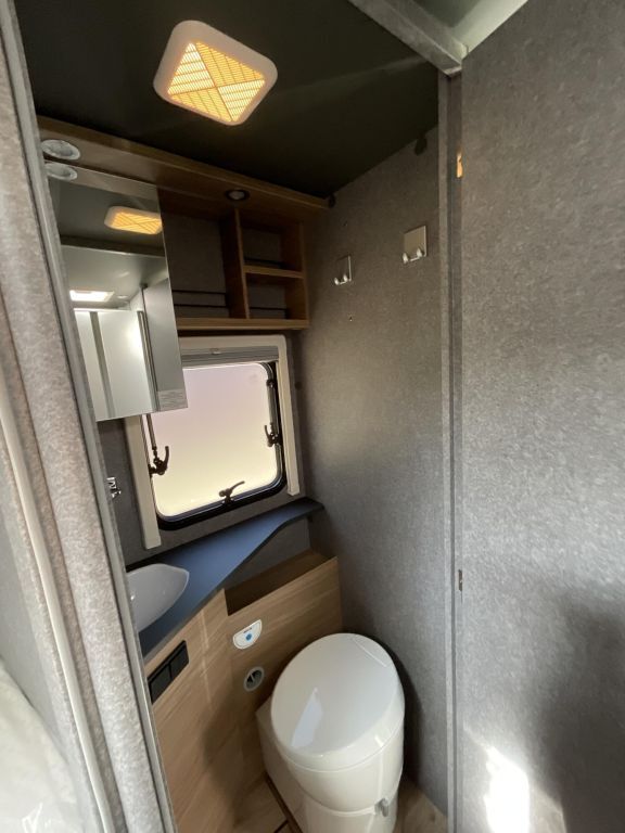 DETHLEFFS T 7057 EBL Ansicht 7 für Fahrzeugdetailseite