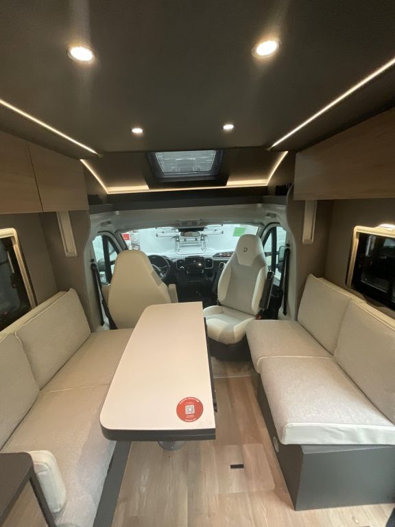 DETHLEFFS T 7057 EBL Ansicht 11 für Fahrzeugdetailseite