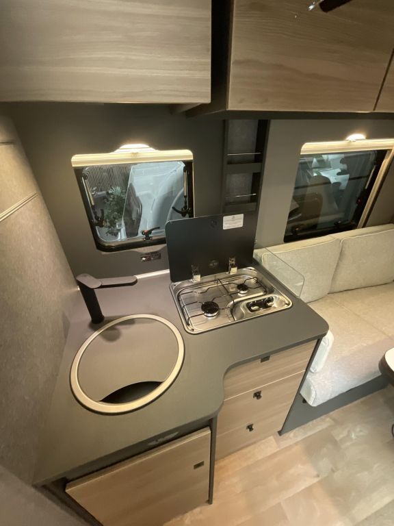 DETHLEFFS T 7057 EBL Ansicht 12 für Fahrzeugdetailseite