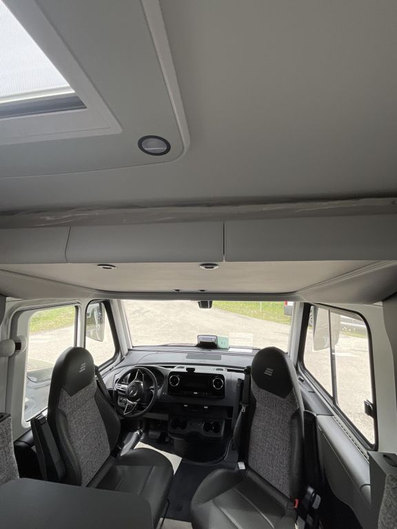 HYMER-ERIBA I 680 Solar, Autark, Dachklima, GFK Ansicht 12 für Fahrzeugdetailseite