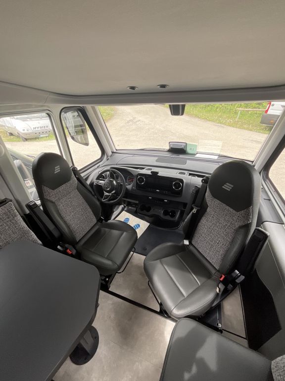 HYMER-ERIBA I 680 Solar, Autark, Dachklima, GFK Ansicht 16 für Fahrzeugdetailseite