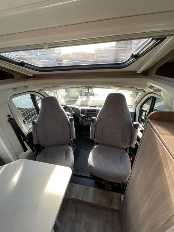 CARADO 457 Ansicht 9 für Fahrzeugdetailseite